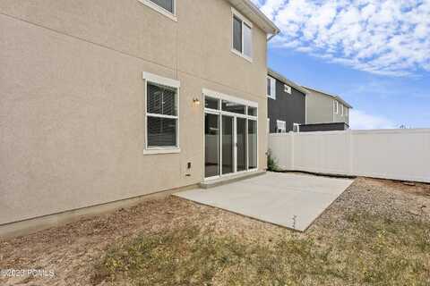 Lydia, SYRACUSE, UT 84075