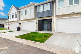 N Blue St, Garden City, UT 84028