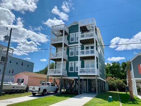 1414 Bowfin Lane, Carolina Beach, NC 28428