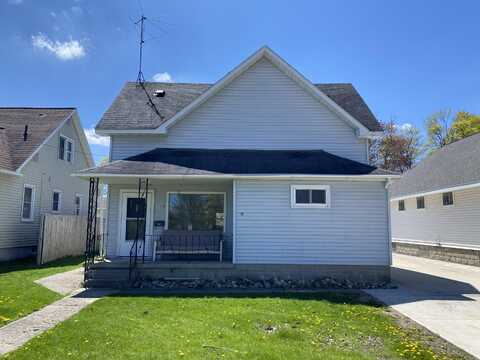 219 Larke Avenue, Rogers City, MI 49779
