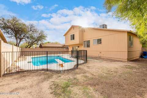 La Cienega, TUCSON, AZ 85715
