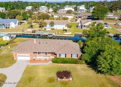214 Channel View Court, Cape Carteret, NC 28584