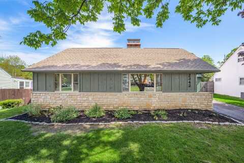 2342 Shrewsbury Road, Columbus, OH 43221