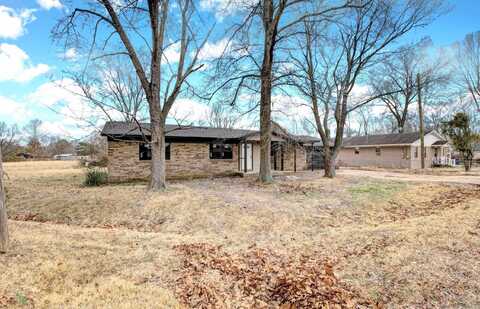 204 N Apple, Beebe, AR 72012