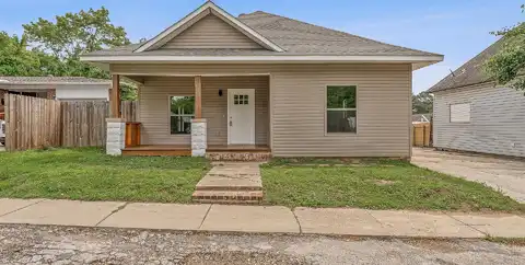 617 S 7th Street, Paragould, AR 72450