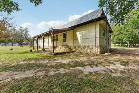 466 Chaparral Dr, Fredericksburg, TX 78624