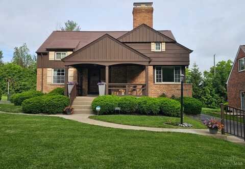 6451 Greenfield Drive, Springfield, OH 45224