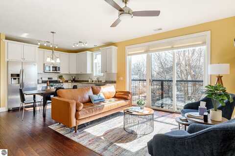 119 E EIGHTH STREET, TRAVERSE CITY, MI 49684