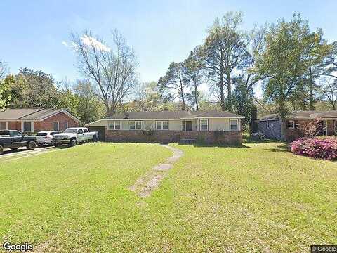 Derenne, SAVANNAH, GA 31405