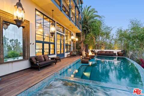 9140 St Ives Dr, Los Angeles, CA 90069