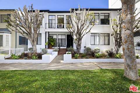 121 S Crescent Dr, Beverly Hills, CA 90212