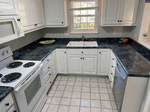 3600 Chateau Drive 220, Columbia, SC 29204