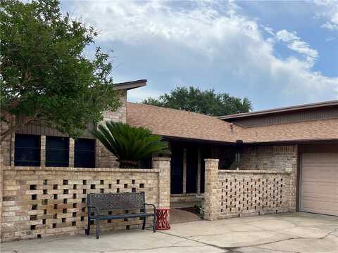 2220 Post Oak Drive, Portland, TX 78374
