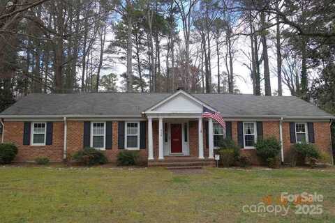 910 Parham Street, Henderson, NC 27536