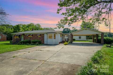 319 Glenhaven Drive, Charlotte, NC 28214
