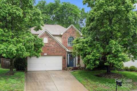 5818 Downfield Wood Drive, Charlotte, NC 28269