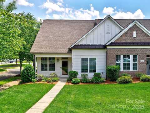 13421 Copley Square Drive, Huntersville, NC 28078