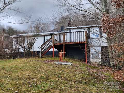 149 Smith Isaacs Road, Zionville, NC 28698