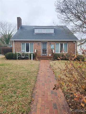 Center, WACHAPREAGUE, VA 23480