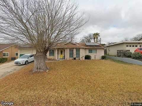 Whispering Oaks, LIVE OAK, TX 78233