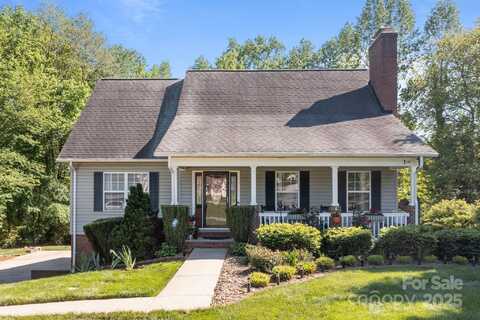 1002 4th Street NE, Conover, NC 28613