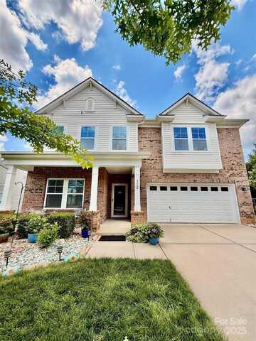 112 Paradise Hills Circle, Mooresville, NC 28115