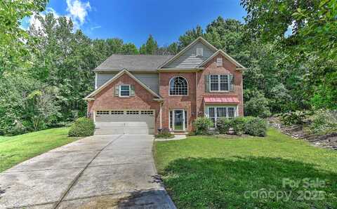 705 Moss Creek Drive, Matthews, NC 28105