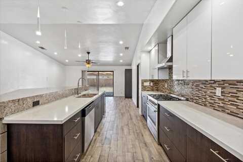 67425 Medano Road, Cathedral City, CA 92234