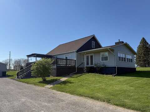 7166 S Eberhart, Clare, MI 48617