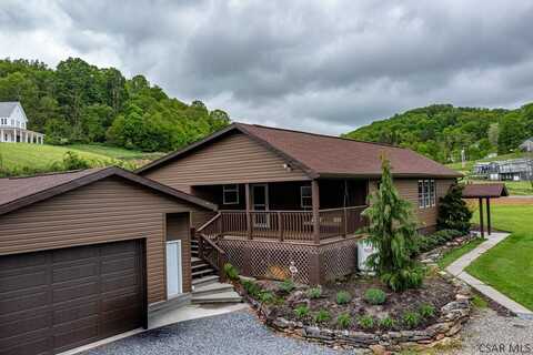 1075 Soap Hollow Rd, Johnstown, PA 15905