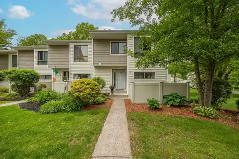 47 Currier Place, Cheshire, CT 06410
