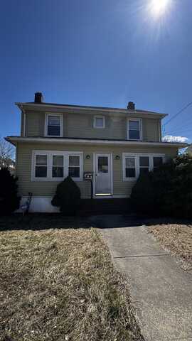 123 Harlem Avenue, Bridgeport, CT 06606