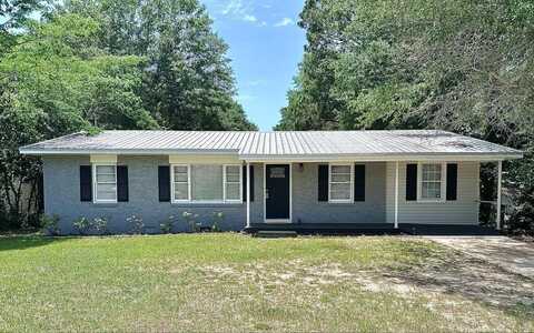 305 Highland Avenue, Ozark, AL 36360