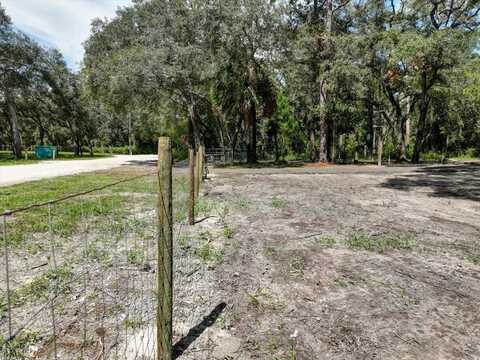 243 914th St, Old Town, FL 32680