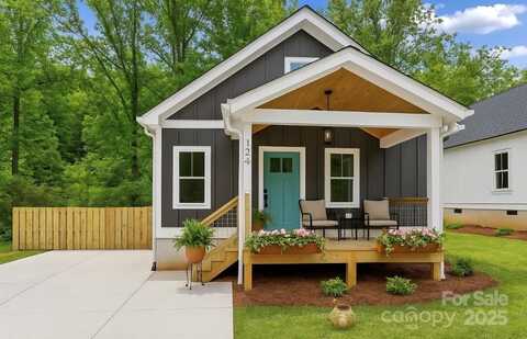 124 W Orchard Street, Old Fort, NC 28762