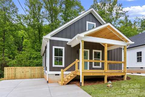 124 W Orchard Street, Old Fort, NC 28762