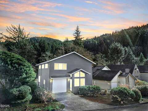 Combs, YACHATS, OR 97498