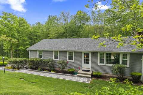 134 West Lake Avenue, Guilford, CT 06437