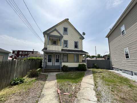 26 Connecticut Avenue, New London, CT 06320