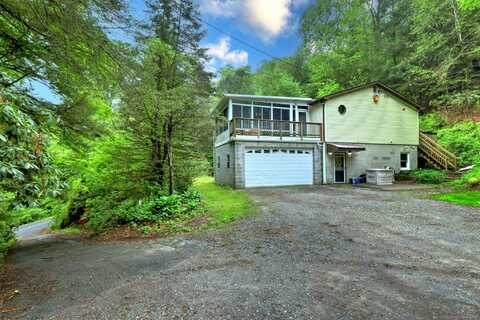 144 Punkup Road, Oxford, CT 06478
