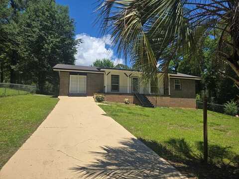 100 Pridmore St, Daleville, AL 36322