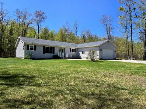 17656 S DEER RUN RD, Kinross, MI 49752