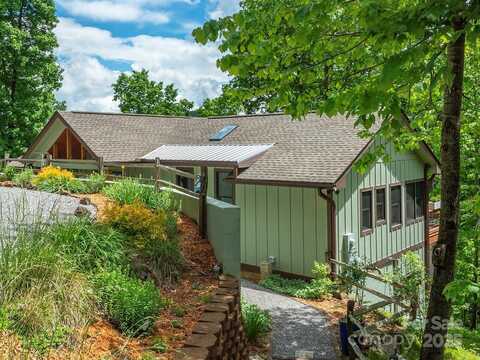 201 Ruffed Grouse Lane, Waynesville, NC 28786