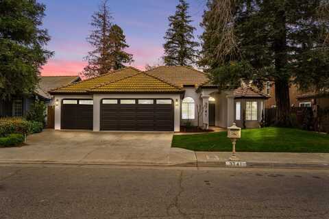 3741 Tenaya Way W, Fresno, CA 93711