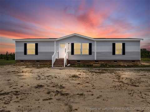 182 AJAX Drive, Saint Pauls, NC 28384