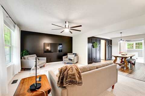 41 Kings Creek Dr, Sylva, NC 28779