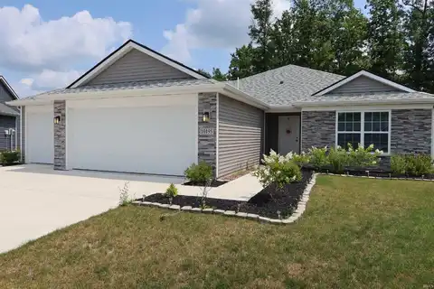 10195 STRASSE Court, Fort Wayne, IN 46835