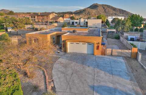 1808 La Cabra Drive SE, Albuquerque, NM 87123