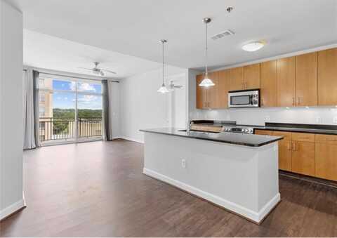 711 Cosmopolitan Drive NE, Atlanta, GA 30324