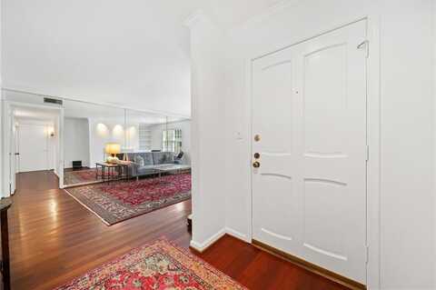 52 Chaumont Square NW, Atlanta, GA 30327
